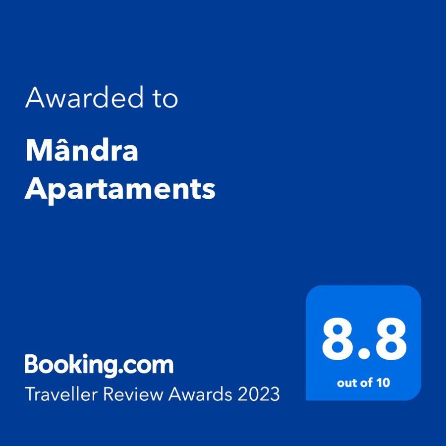 Mandra Apartment *